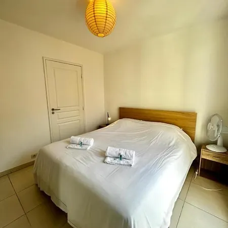 別荘 Plaza One Bedroom With Ac *