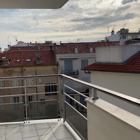 Plaza One Bedroom With Ac * アンティーブ